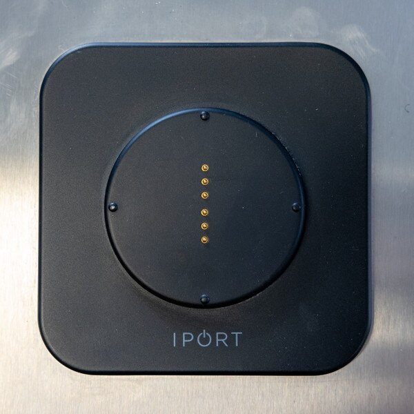 magentic iPad charger POS system